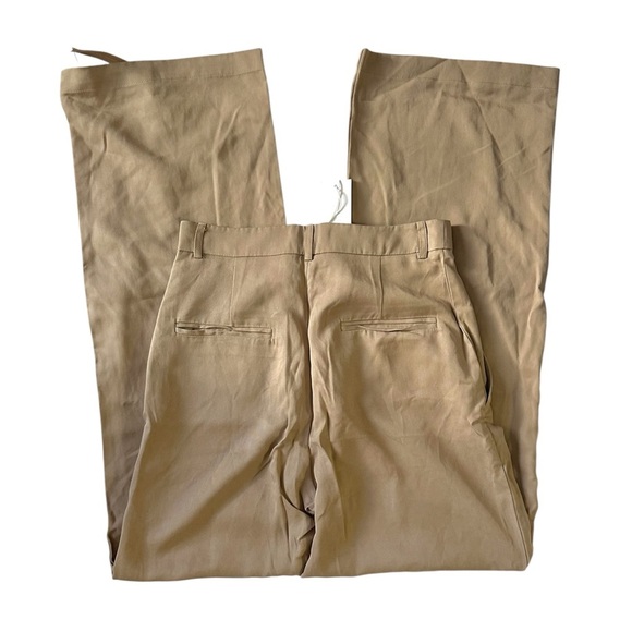 NWT💕 Reformation Mason Pant - Khaki SZ 6 - Picture 2 of 5